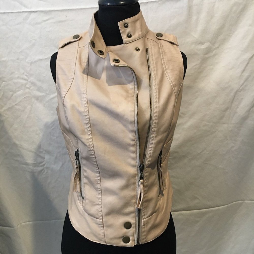 Zipper faux leather tan vest XS